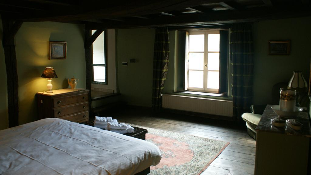 B&B Le Secret Du Bois Bourseigne-Vieille Room photo